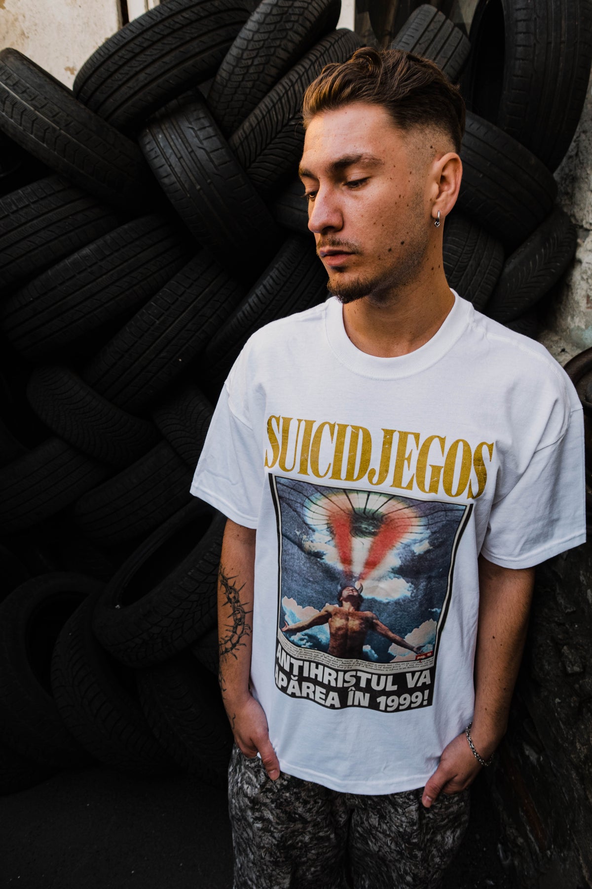 ANTIHRISTUL T-SHIRT