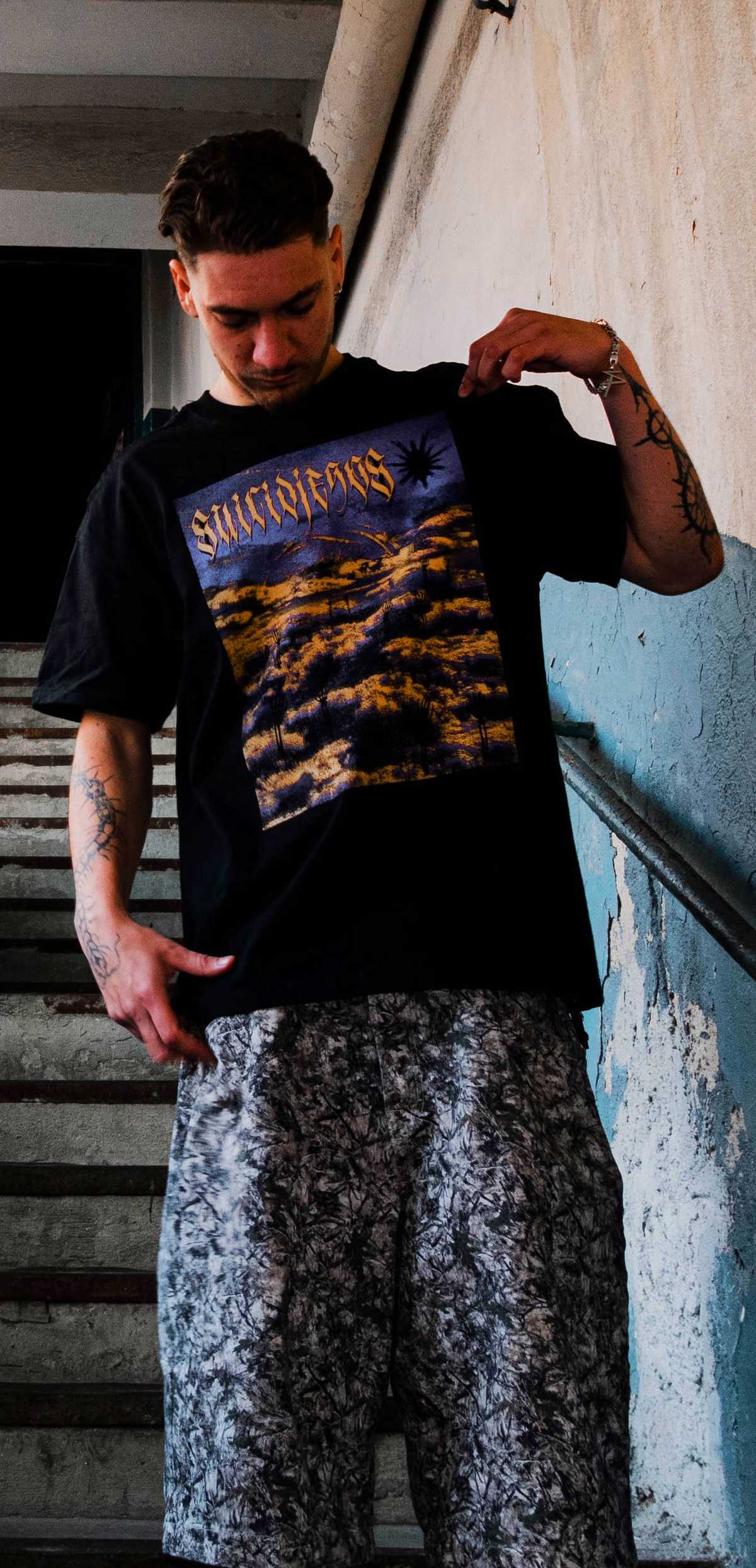 CATEODATA SI JEGUL STRALUCESTE T-SHIRT